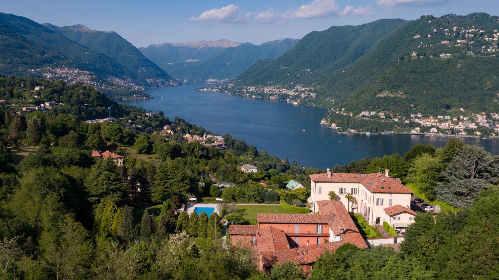 Alex'S Luxury Lake View Apt Pool And Tennis Como Exterior photo